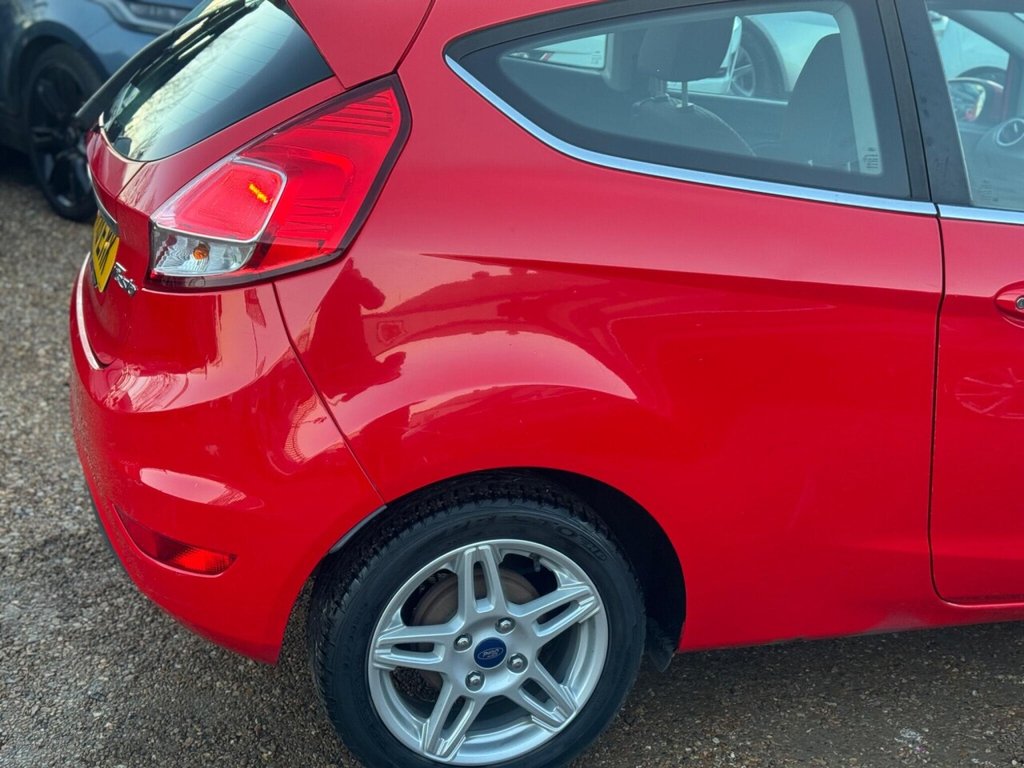 Used Ford Fiesta 2013 for sale - 76758600: Photo 32