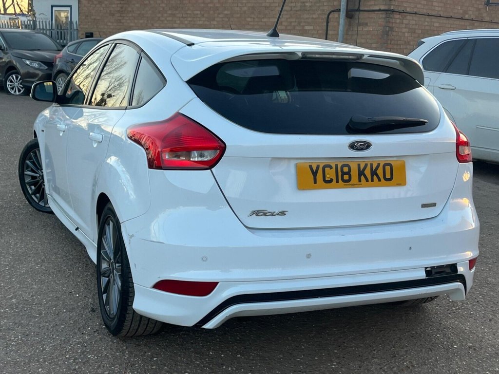 Used Ford Focus 2018 for sale - 77978969: Photo 4