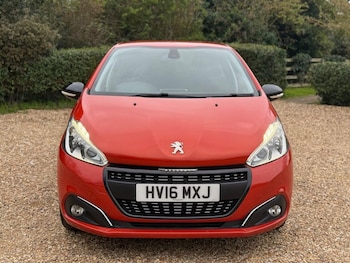 Used Peugeot 208 2016 for sale - 78117463: Photo