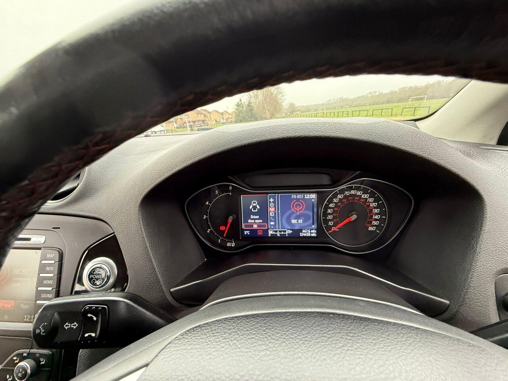 Used Ford Mondeo 2014 for sale - 77356201: Photo 29