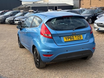 Used Ford Fiesta 2010 for sale - 76095835: Photo 3