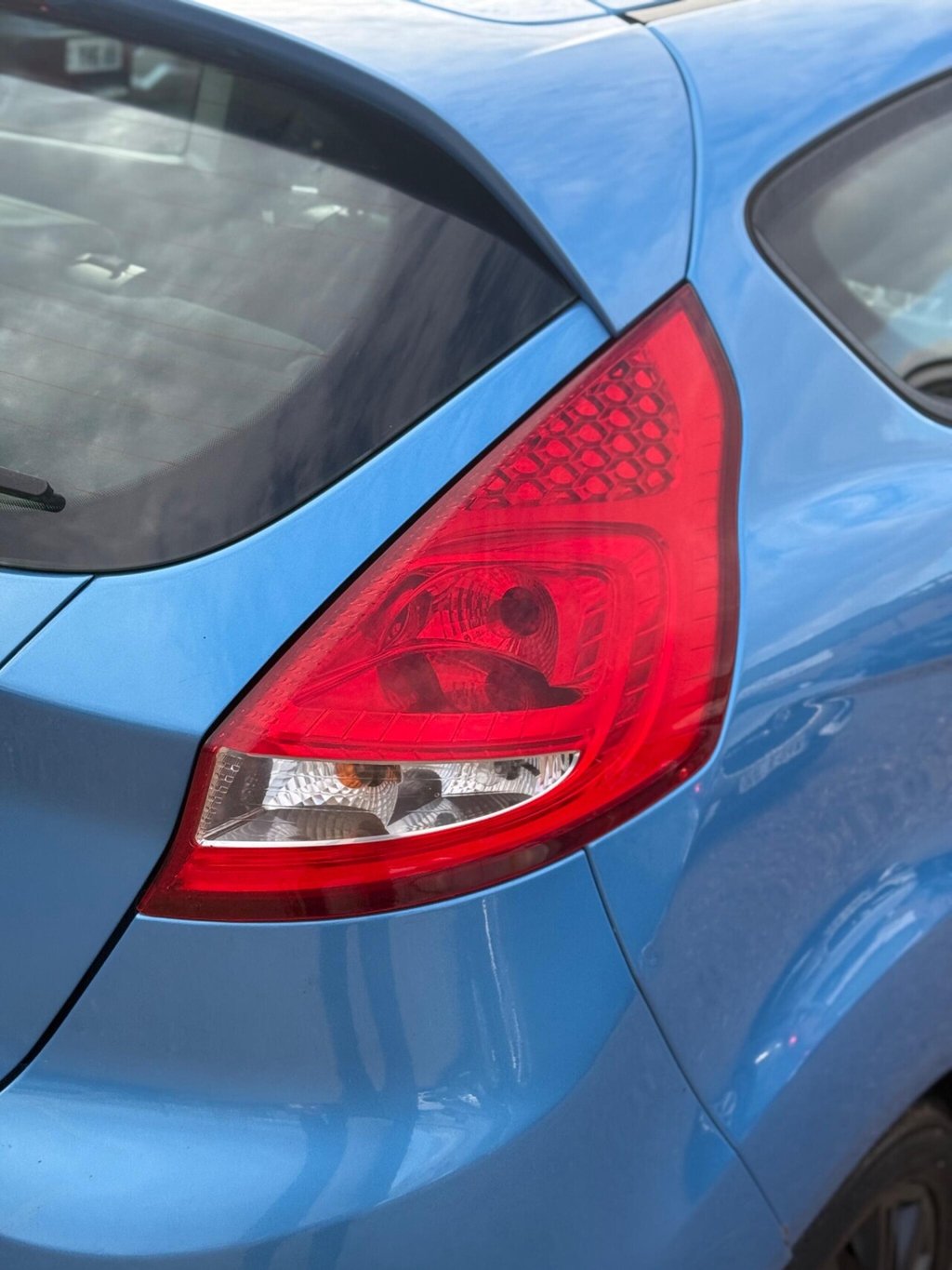 Used Ford Fiesta 2010 for sale - 76095835: Photo 43