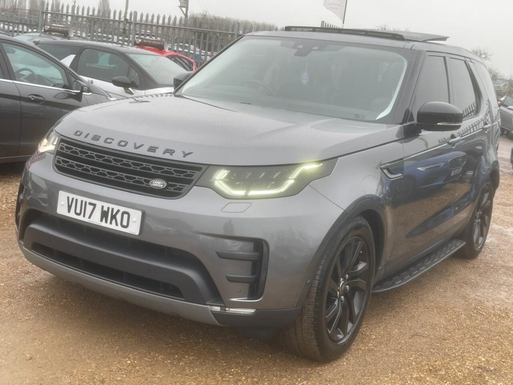 Used Land Rover Discovery 2017 for sale - 77139928: Photo 11