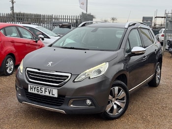 Used Peugeot 2008 2015 for sale - 77413405: Photo