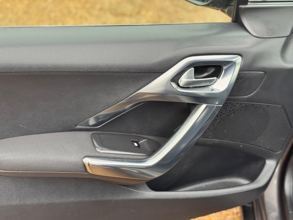 Used Peugeot 2008 2015 for sale - 77413405: Photo 44