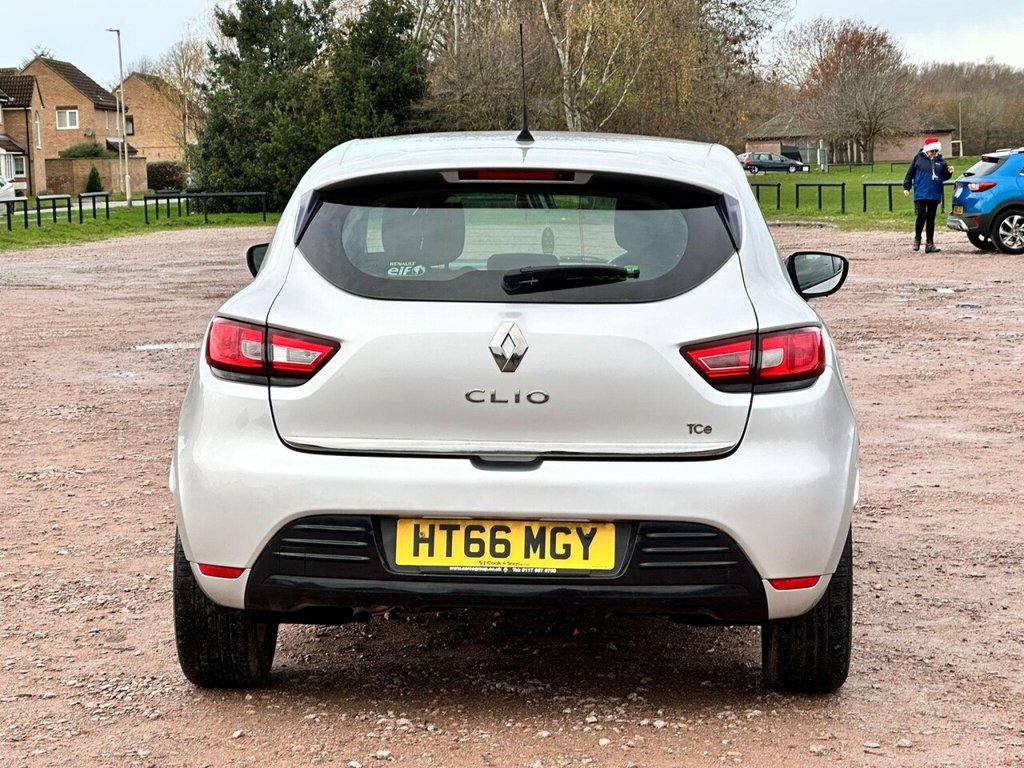 Used Renault Clio 2017 for sale - 76888591: Photo 11