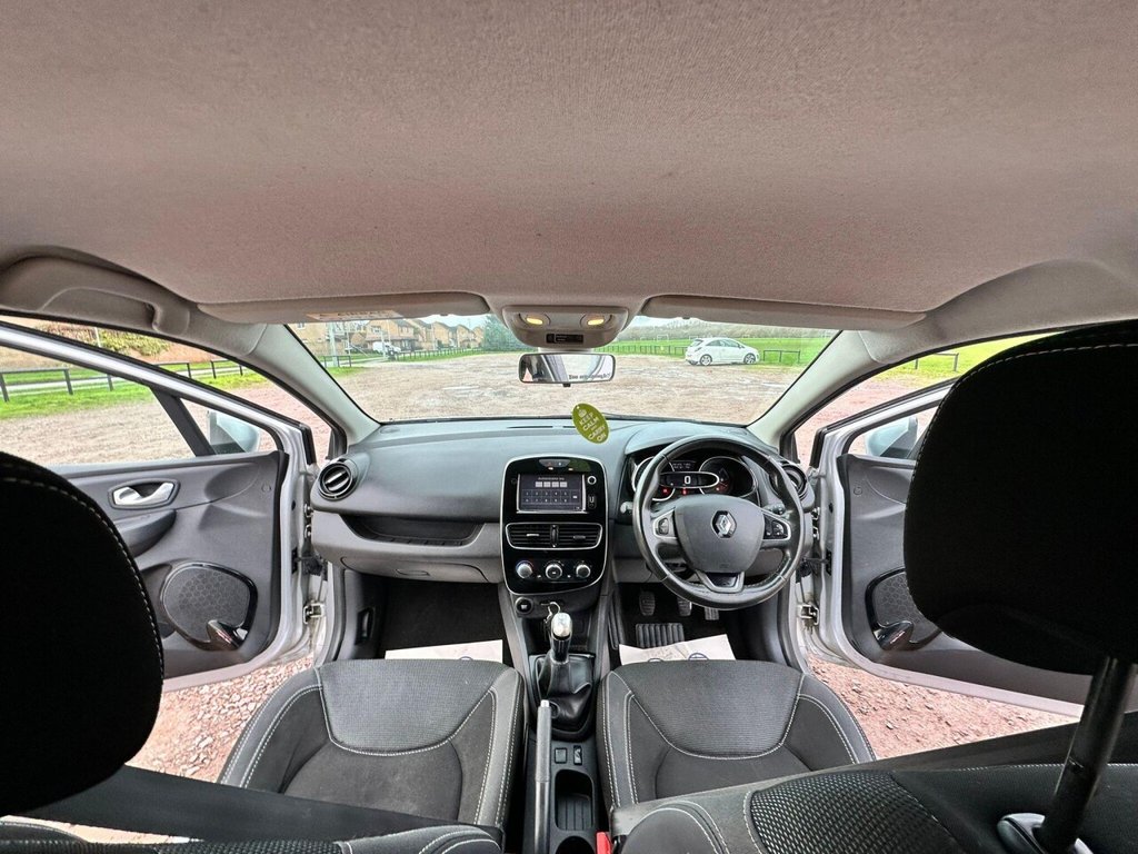 Used Renault Clio 2017 for sale - 76888591: Photo 15