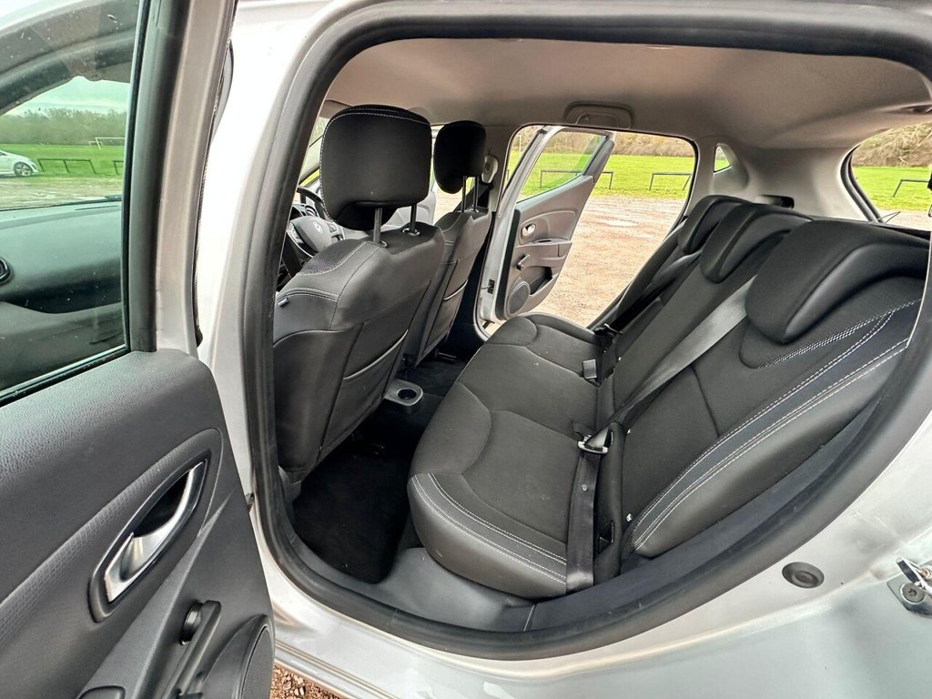 Used Renault Clio 2017 for sale - 76888591: Photo 22