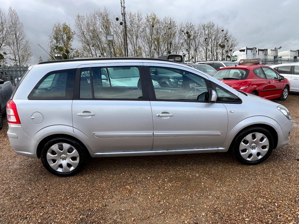 Used Vauxhall Zafira 2013 for sale - 76345456: Photo 6