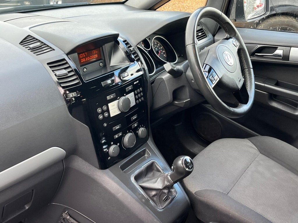 Used Vauxhall Zafira 2013 for sale - 76345456: Photo 8