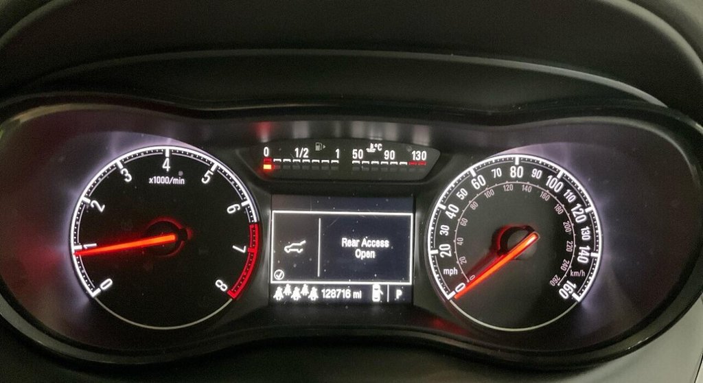 Used Vauxhall Zafira 2017 for sale - 76482426: Photo 10