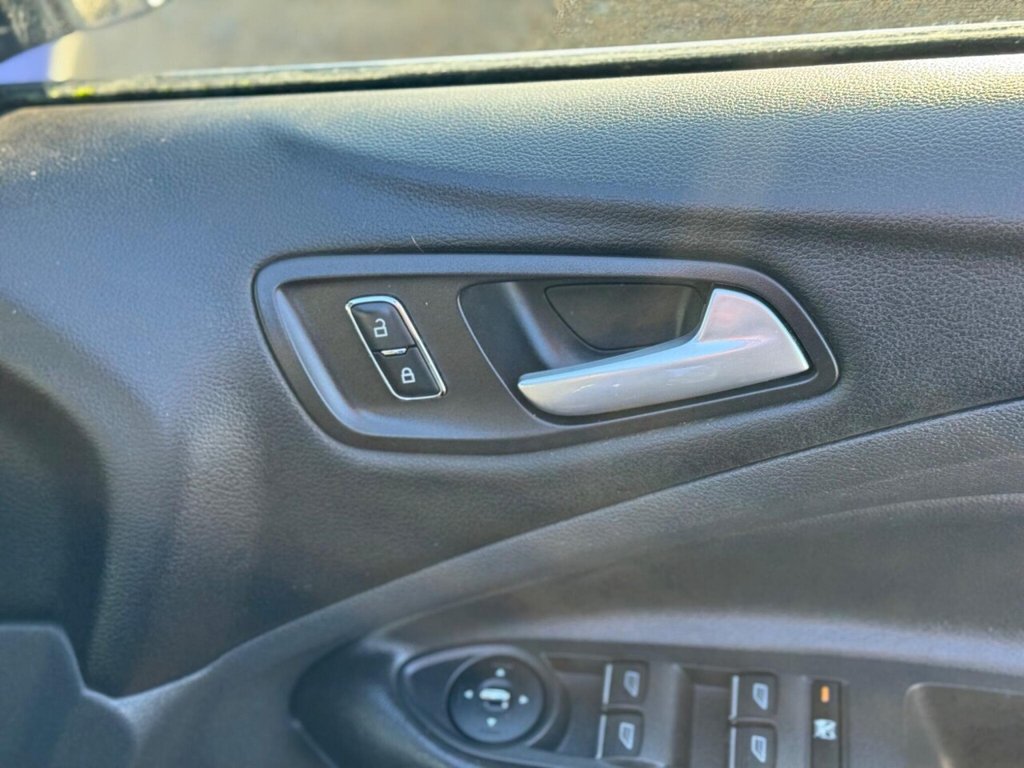 Used Ford Kuga 2014 for sale - 76798106: Photo 26