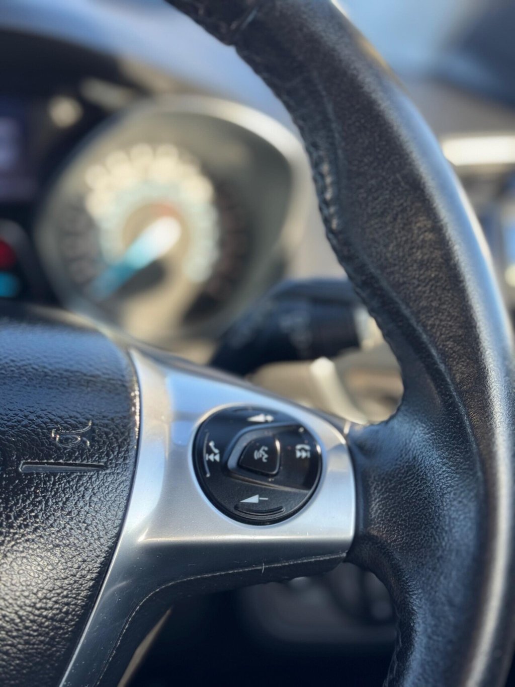 Used Ford Kuga 2014 for sale - 76798106: Photo 27