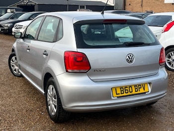 Used Volkswagen Polo 2010 for sale - 77031102: Photo