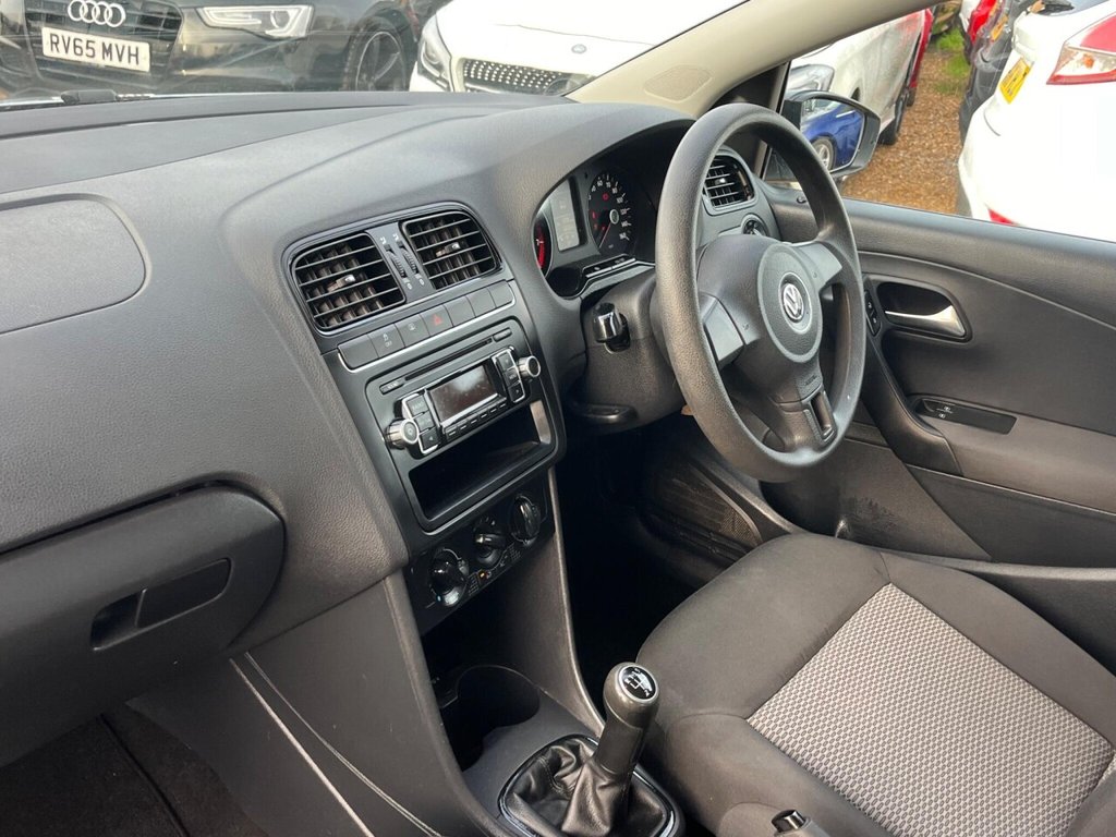 Used Volkswagen Polo 2010 for sale - 77031102: Photo 9