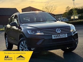 Used Volkswagen Touareg 2015 for sale - 78406184: Photo