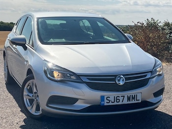 Used Vauxhall Astra 2017 for sale - 79375766: Photo
