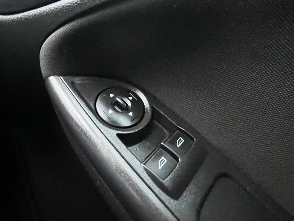 Used Ford Focus 2015 for sale - 77452261: Photo 33