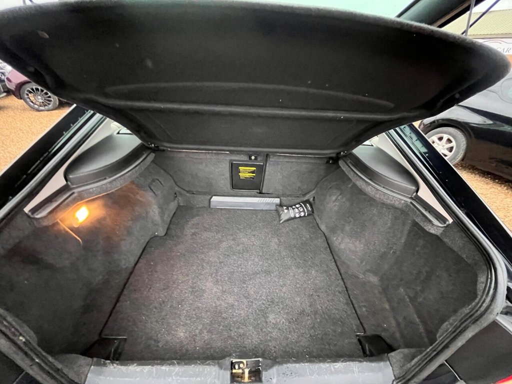 Used Saab 900 1996 for sale - 77165977: Photo 13