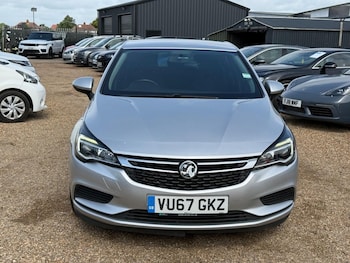 Used Vauxhall Astra 2017 for sale - 78377300: Photo