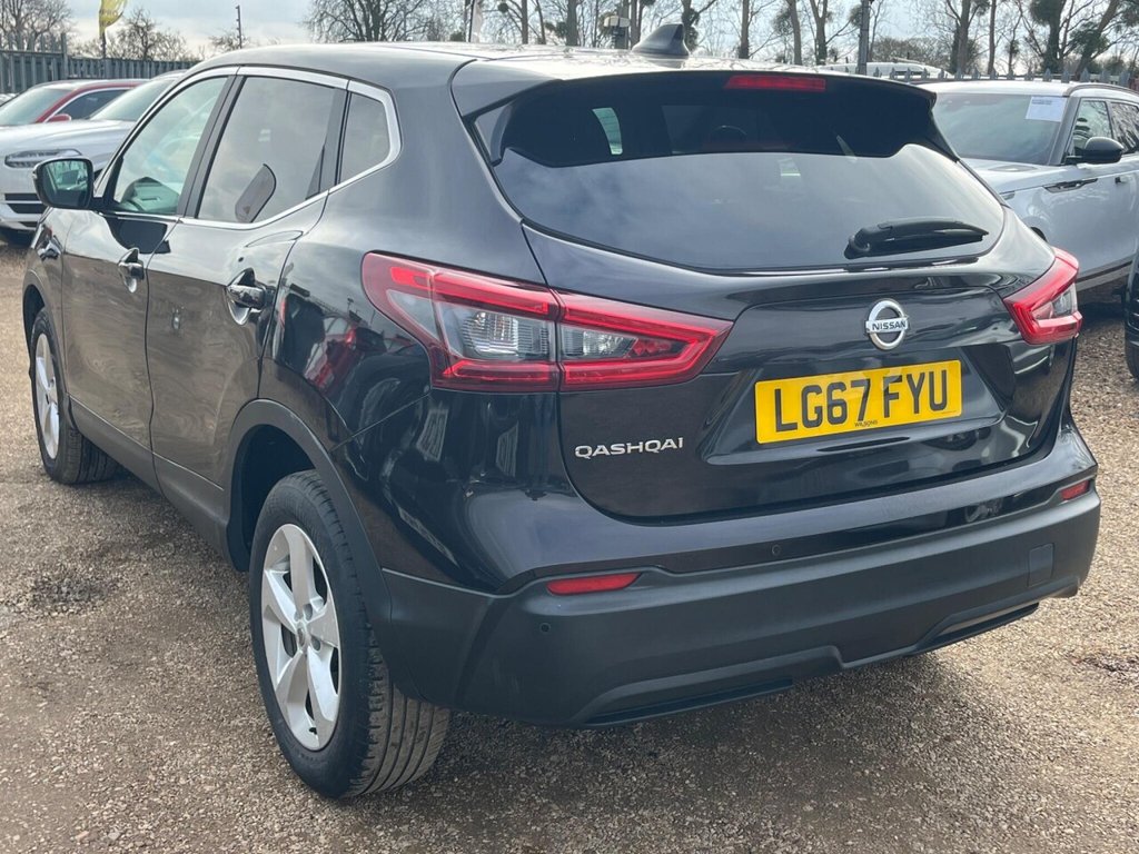 Used Nissan Qashqai 2017 for sale - 77748771: Photo 12