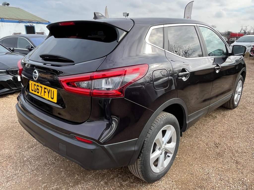 Used Nissan Qashqai 2017 for sale - 77748771: Photo 19