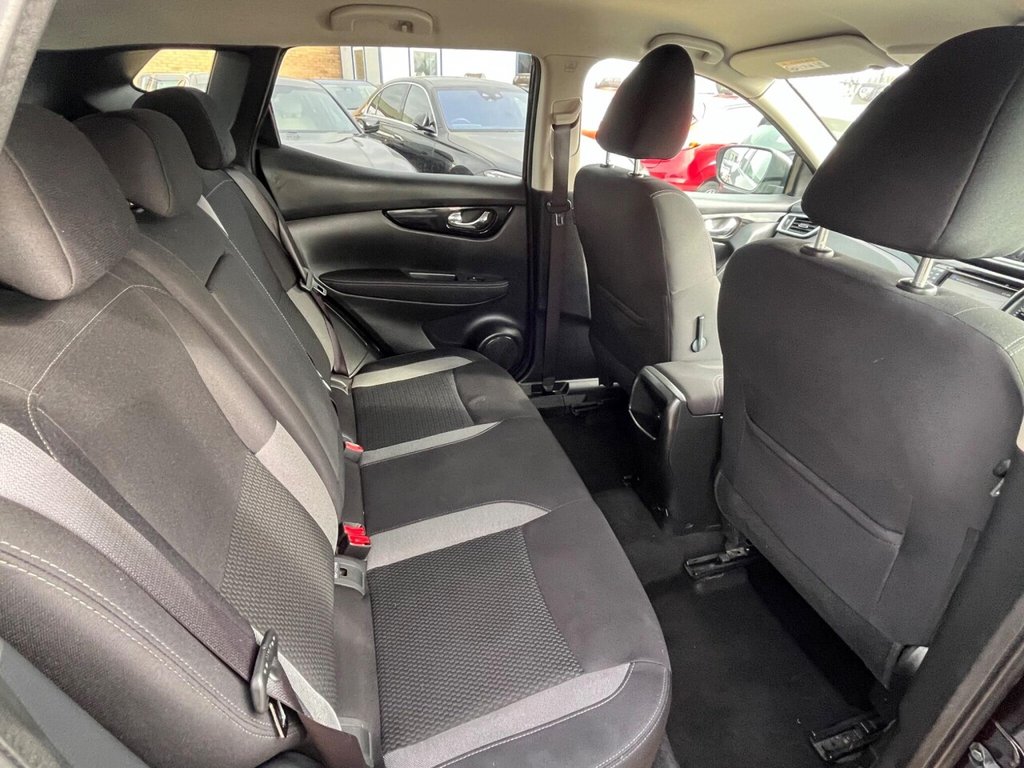 Used Nissan Qashqai 2017 for sale - 77748771: Photo 27