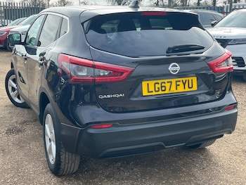 Used Nissan Qashqai 2017 for sale - 77748771: Photo