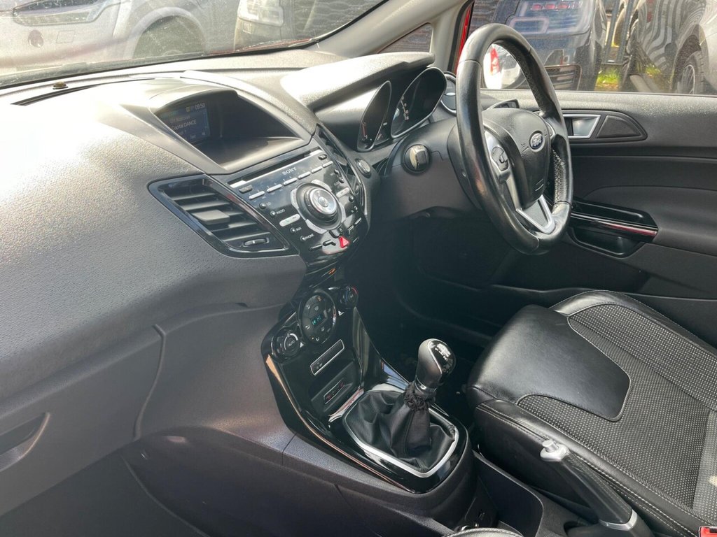 Used Ford Fiesta 2015 for sale - 78068673: Photo 23