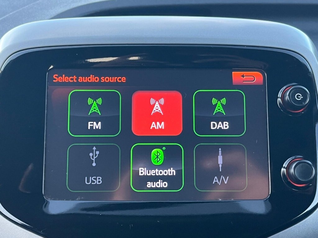 Used Peugeot 108 2016 for sale - 76474646: Photo 24