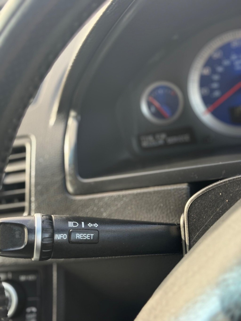 Used Volvo XC90 2012 for sale - 77072389: Photo 28