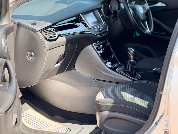 Used Vauxhall Astra 2017 for sale - 75432850: Photo 41