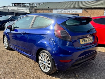 Used Ford Fiesta 2015 for sale - 78377298: Photo