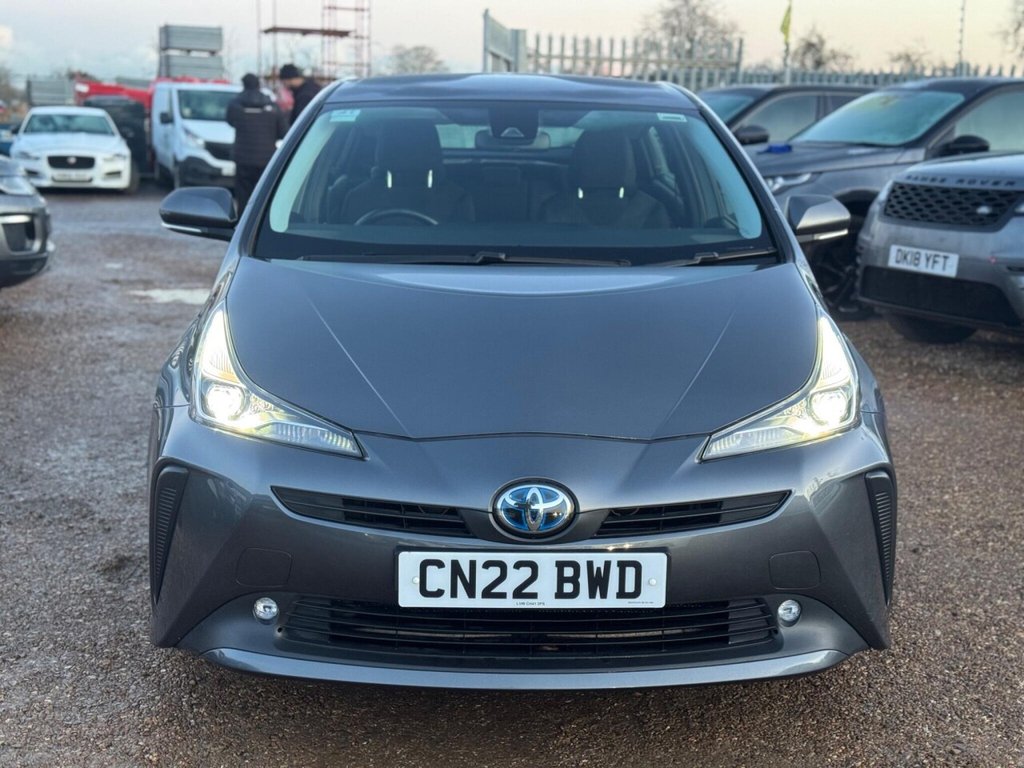 Used Toyota Prius 2022 for sale - 76798026: Photo 2