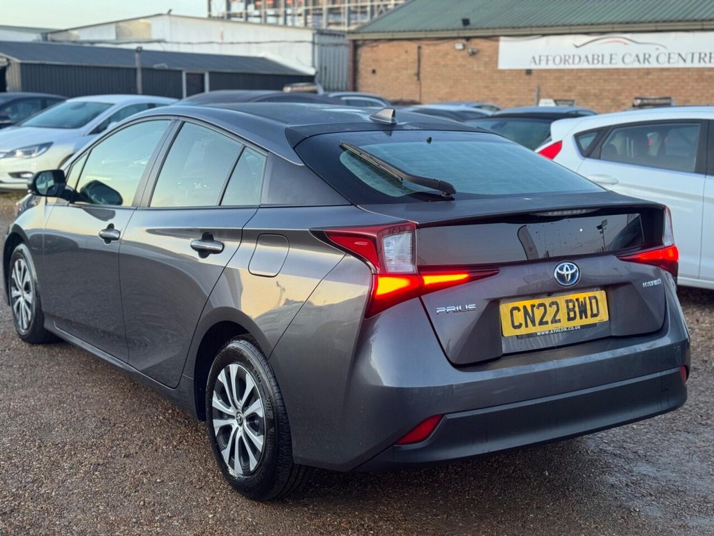 Used Toyota Prius 2022 for sale - 76798026: Photo 6