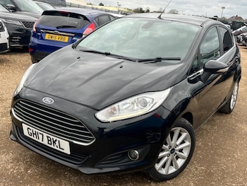 Used Ford Fiesta 2017 for sale - 77706131: Photo