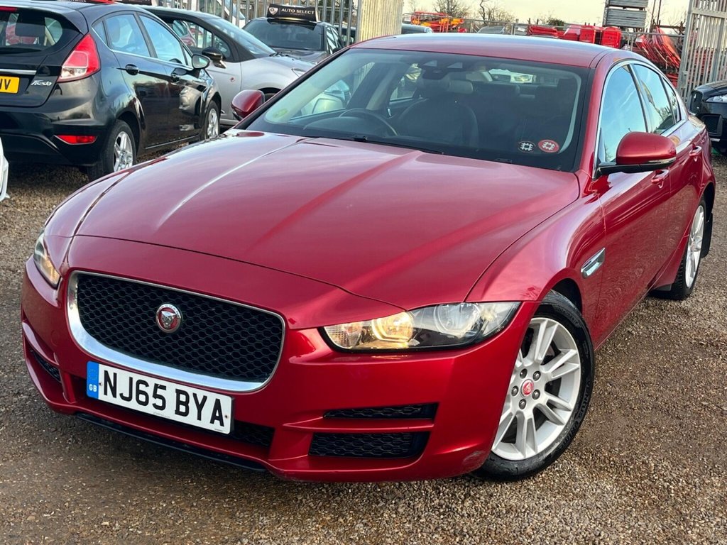 Used Jaguar XE 2015 for sale - 76954014: Photo 3