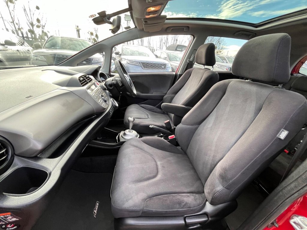 Used Honda Jazz 2010 for sale - 76496527: Photo 28