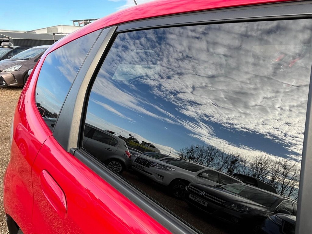 Used Honda Jazz 2010 for sale - 76496527: Photo 32