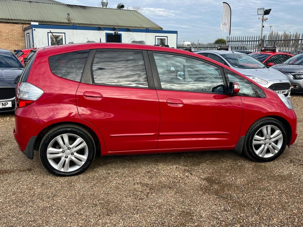 Used Honda Jazz 2010 for sale - 76496527: Photo 6