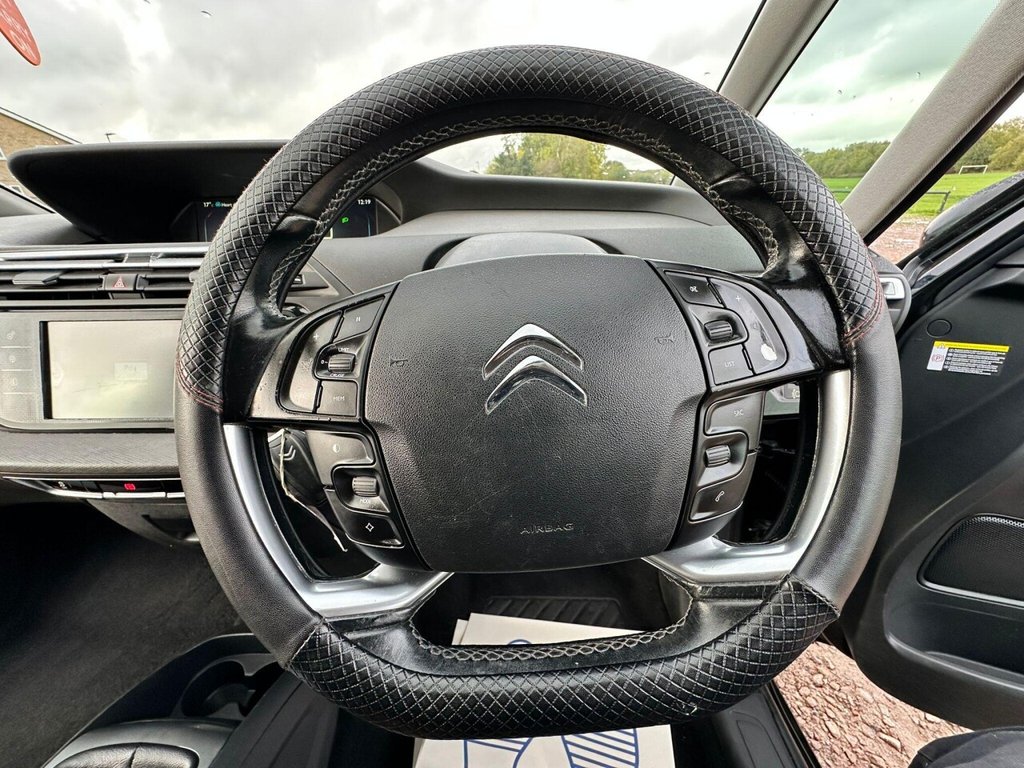 Used Citroen C4 Grand Picasso 2016 for sale - 76356469: Photo 32