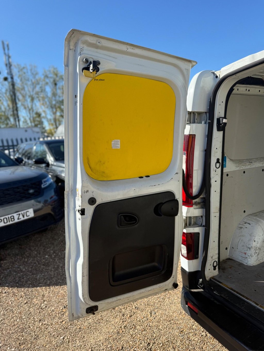 Used Renault Trafic 2017 for sale - 76202870: Photo 17