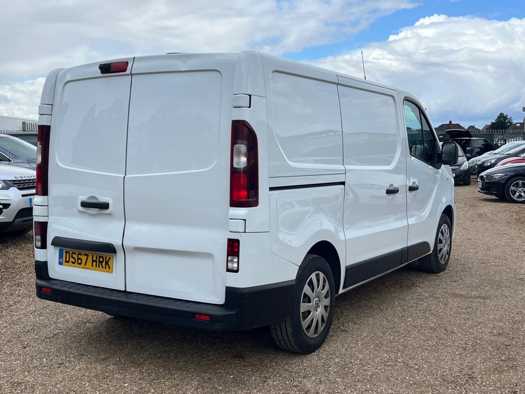 Used Renault Trafic 2017 for sale - 76202870: Photo 18