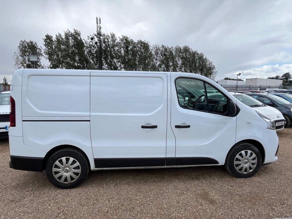 Used Renault Trafic 2017 for sale - 76202870: Photo 20