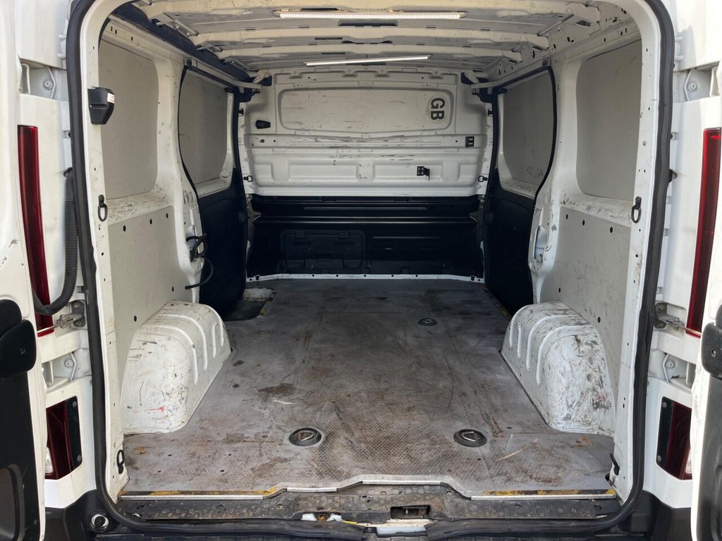 Used Renault Trafic 2017 for sale - 76202870: Photo 24