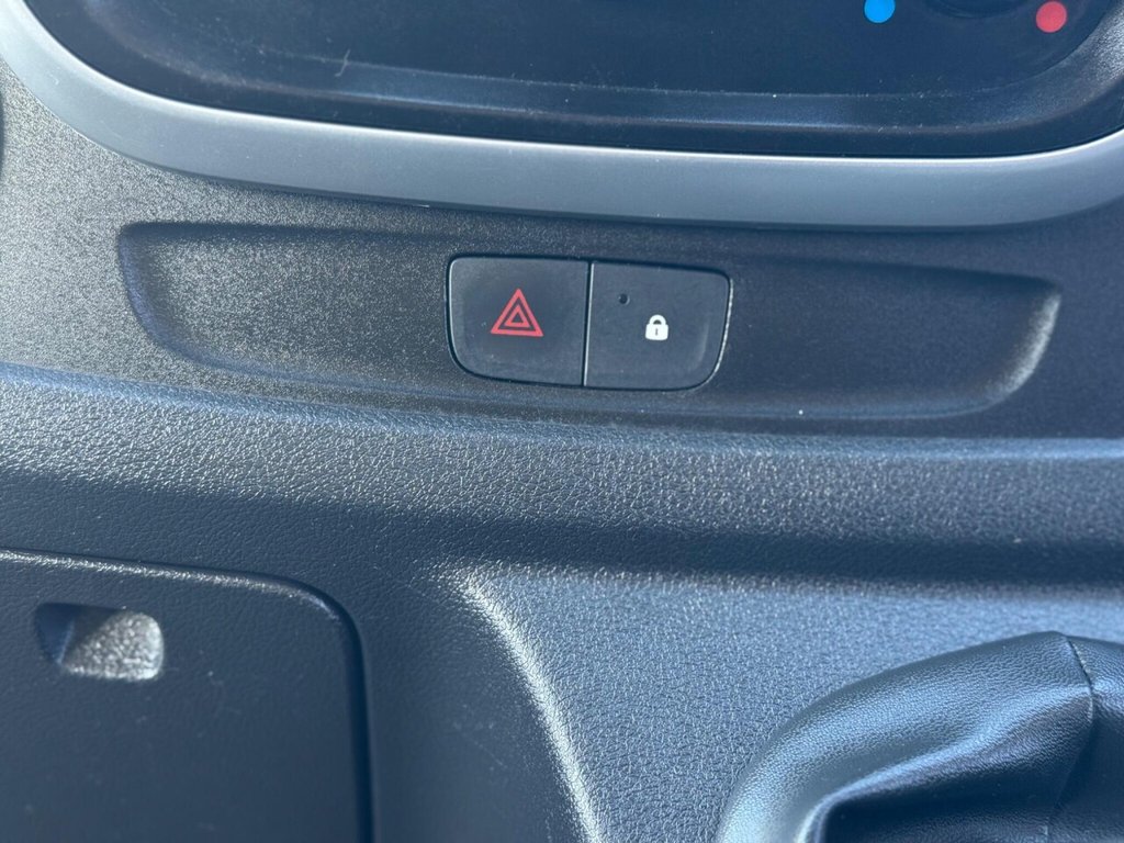 Used Renault Trafic 2017 for sale - 76202870: Photo 45