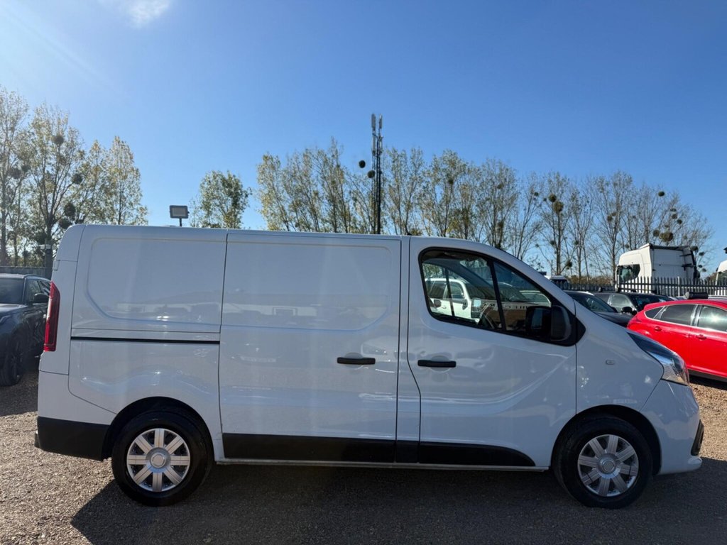 Used Renault Trafic 2017 for sale - 76202870: Photo 5