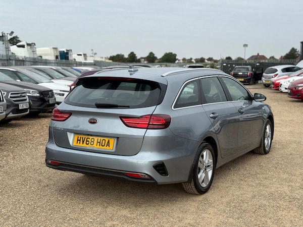 Used Kia Ceed 2018 for sale - 75682619: Photo 10