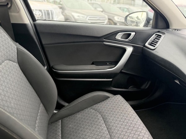 Used Kia Ceed 2018 for sale - 75682619: Photo 49