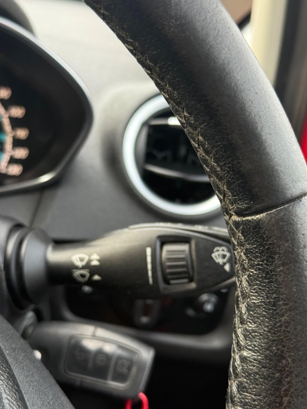 Used Ford Fiesta 2015 for sale - 76147657: Photo 26